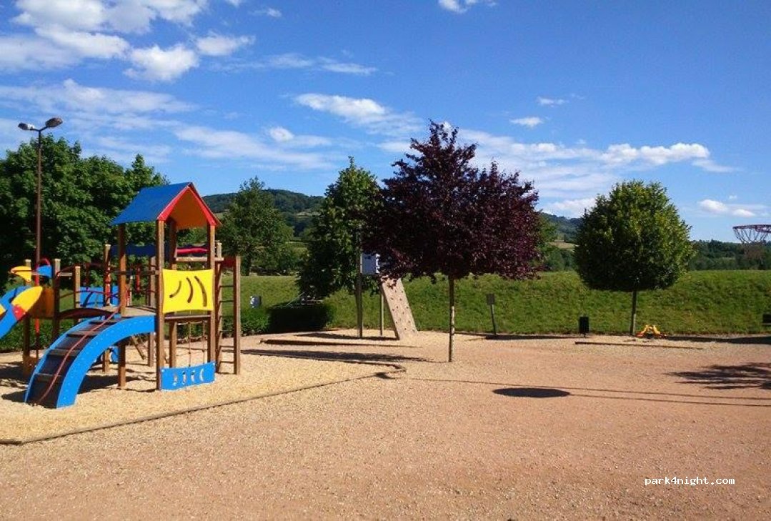 Flower Camping du Lac - Saint Point - Cluny — foto