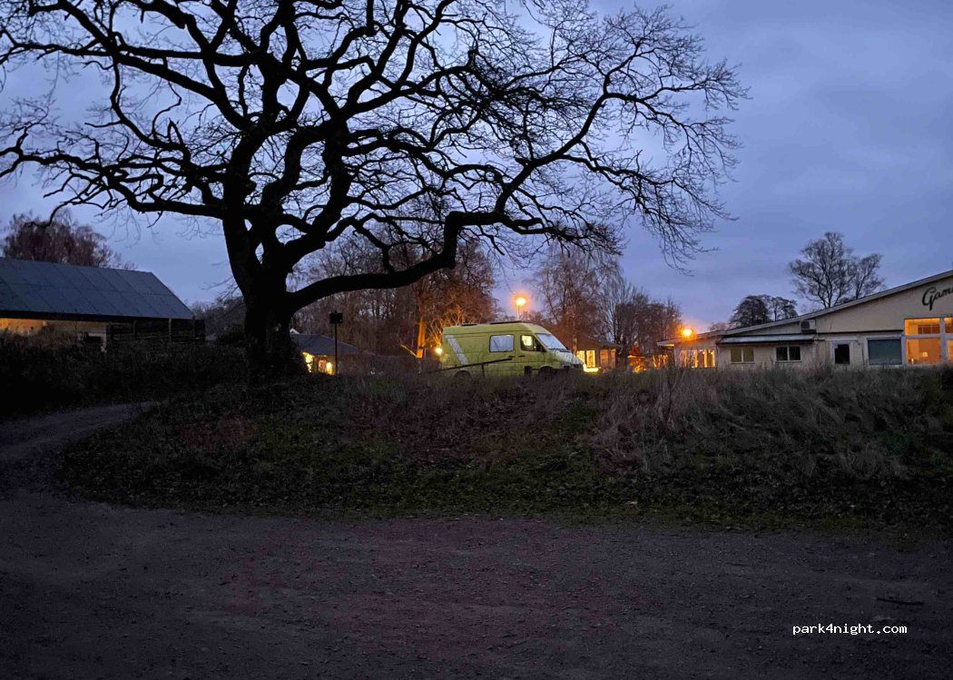 (243 95) Höör - 6 Gamla Bo Sjövägen — foto 4
