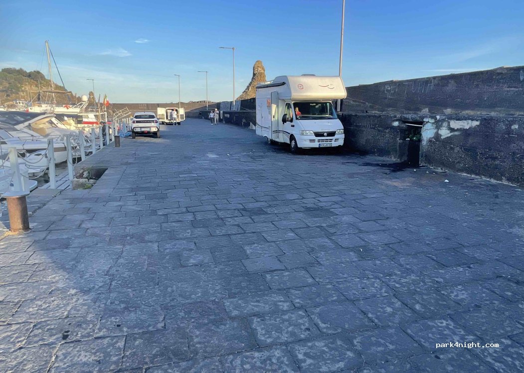 (95021) Aci Castello - 43 Via Guglielmo Marconi — foto 5
