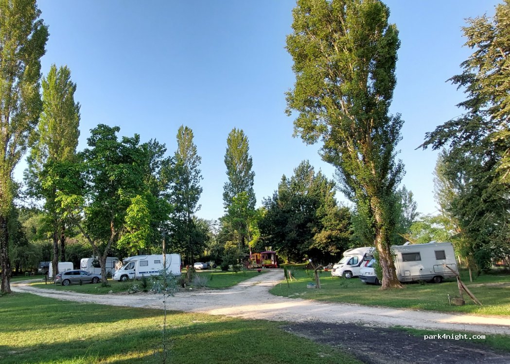 (33690) Grignols - 83 route de heulies — foto 2