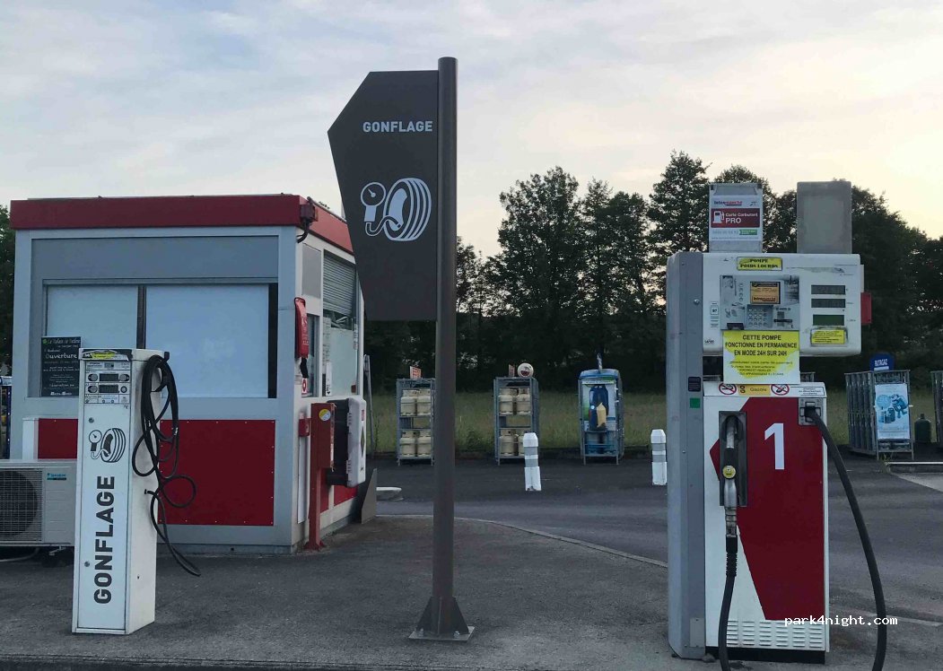 (15600) Saint-Étienne-de-Maurs - 8 Route d'Aurillac — foto 3