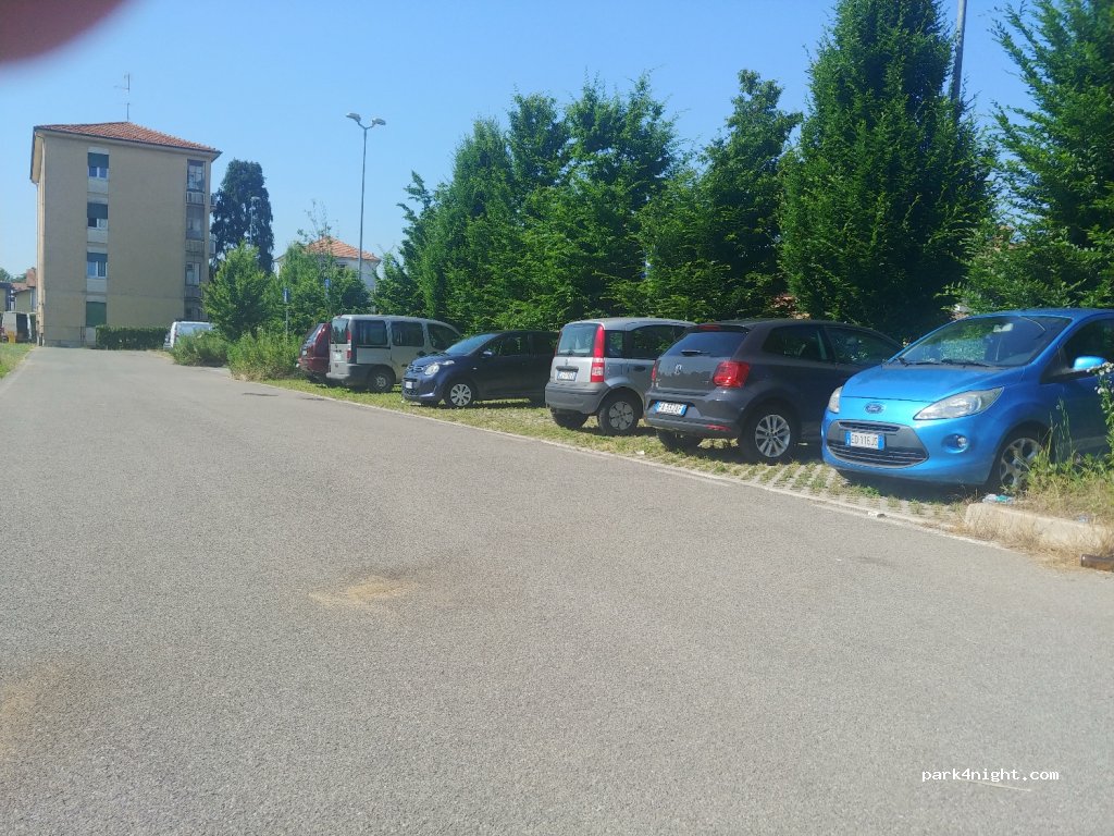 (22074) Lomazzo - 48 Via Bernardino Luini — foto 2