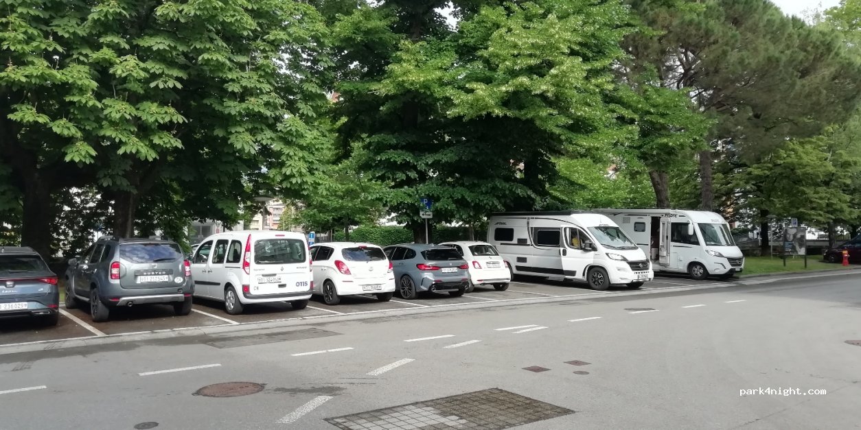 (6900) Lugano - 30 Via Pietro Capelli — foto