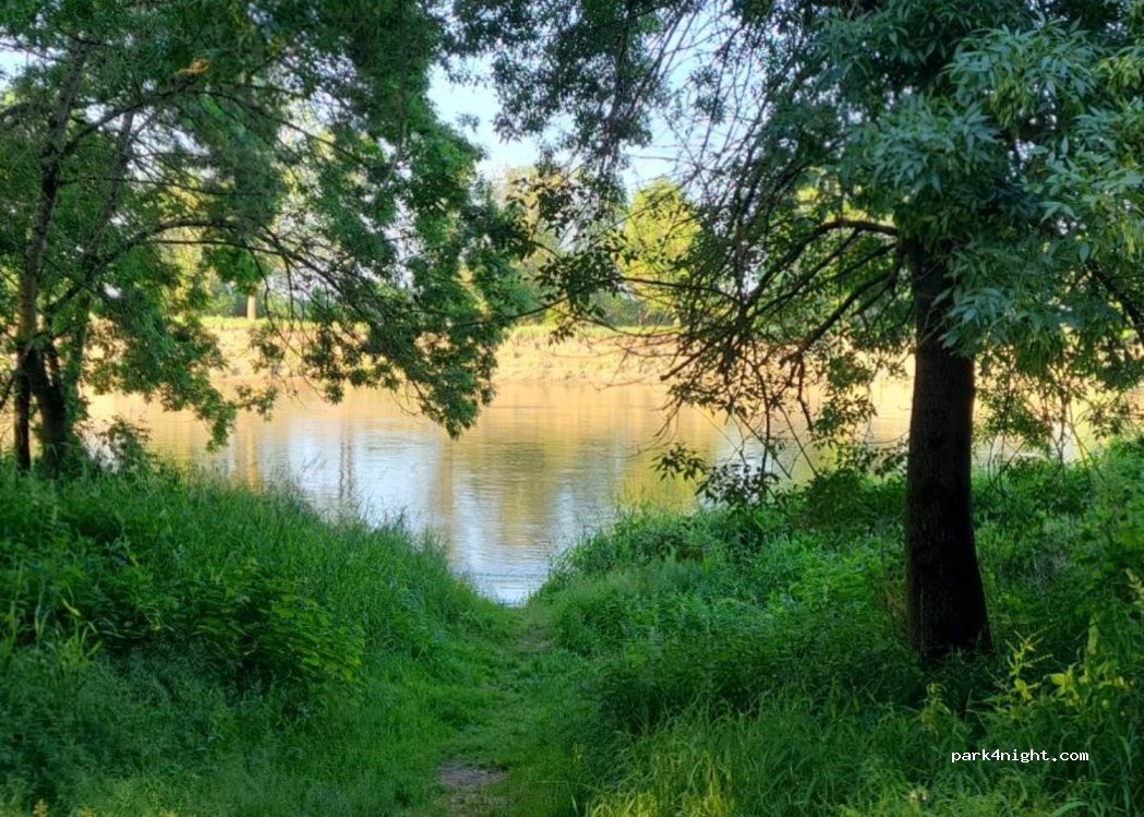 (49400) Saumur - Chemin de la Petite Monnie — foto 3