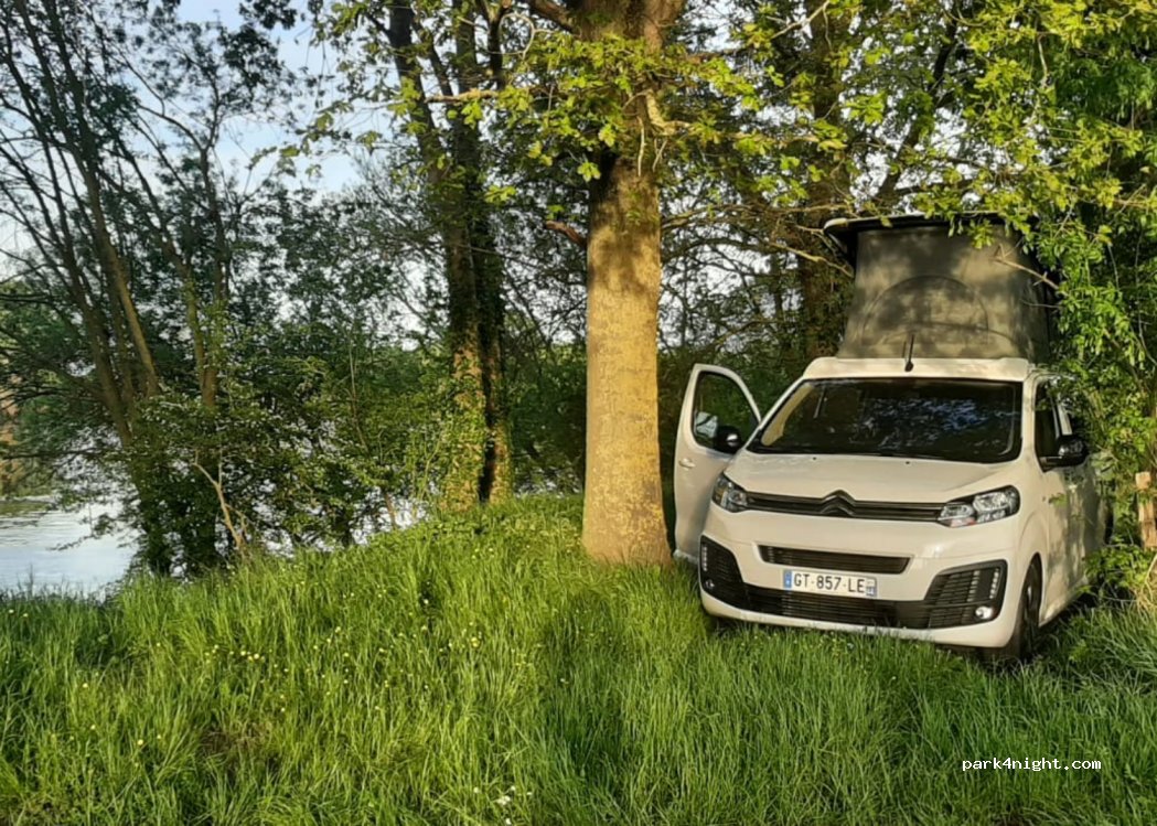 (49400) Saumur - Chemin de la Petite Monnie — foto 4