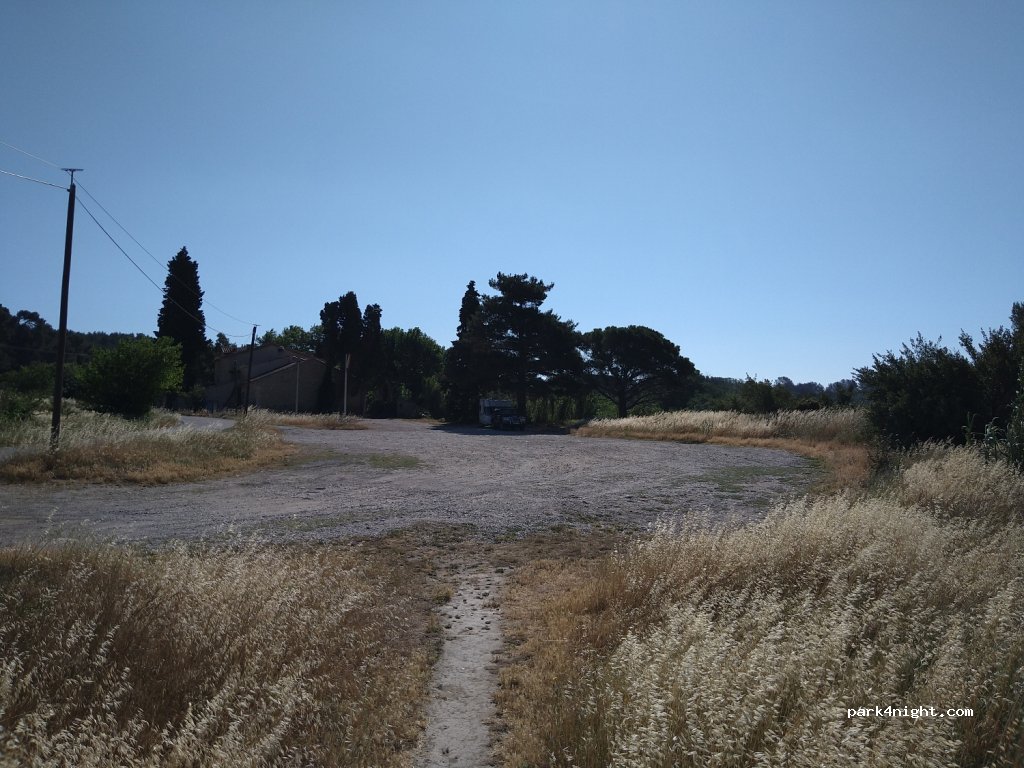 (13800) Istres - Chemin de Lavalduc — foto 2