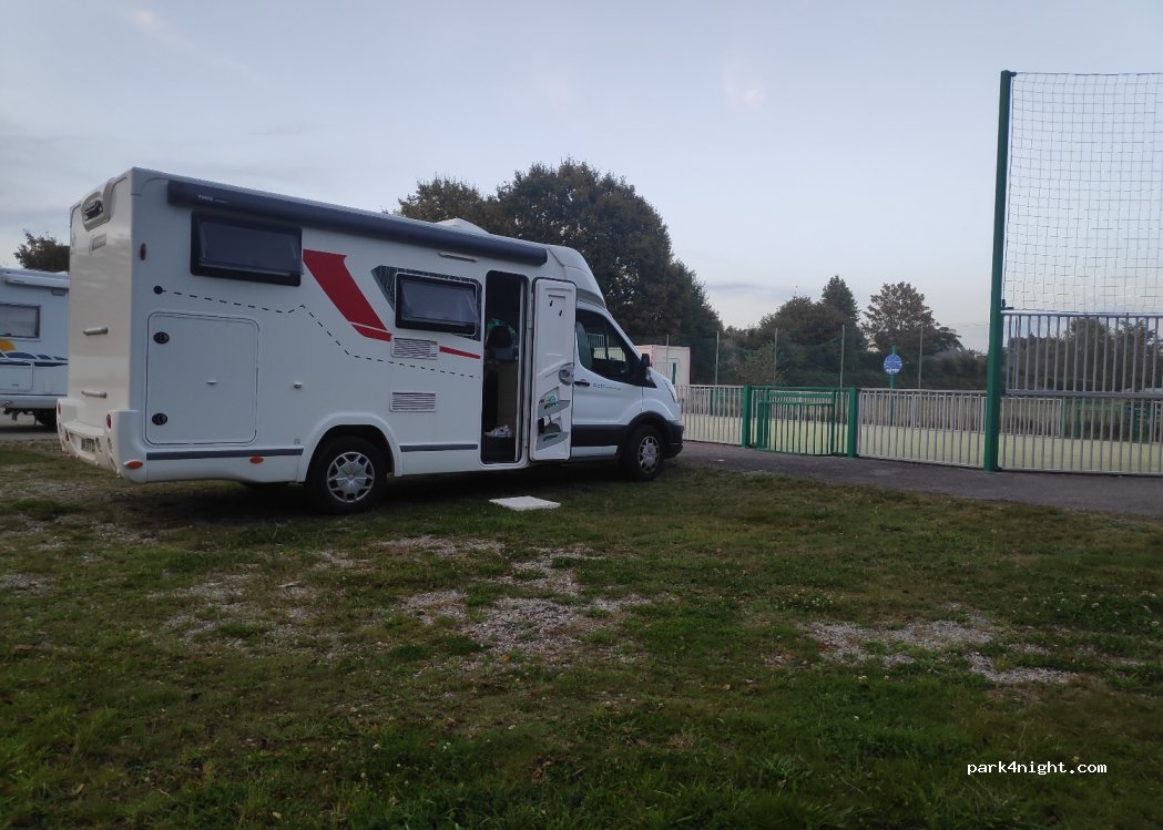 Aire de camping-car Saint-Barthelemy — foto 3