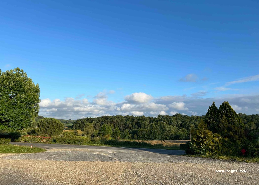 (16320) Rougnac - Le Ponty — foto 2