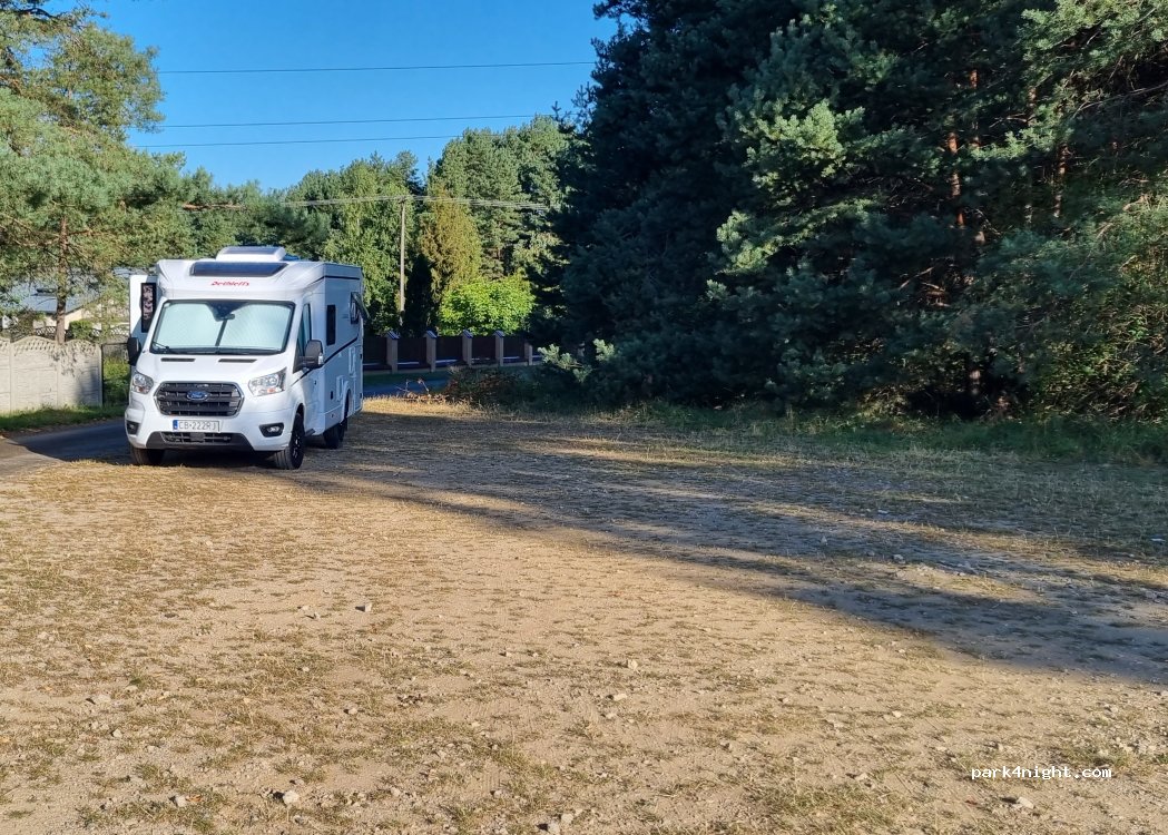 (42-421) Rzędkowice - 101 Jurajska — foto
