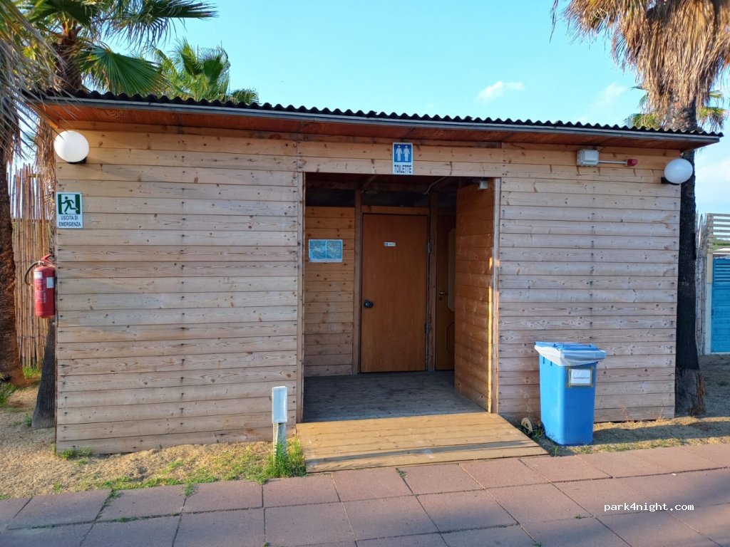 Area sosta camper Lua Beach — foto 2