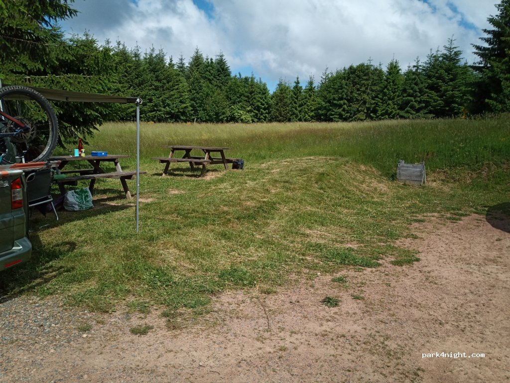 (69170) Saint-Appolinaire - Unnamed Road — foto 3