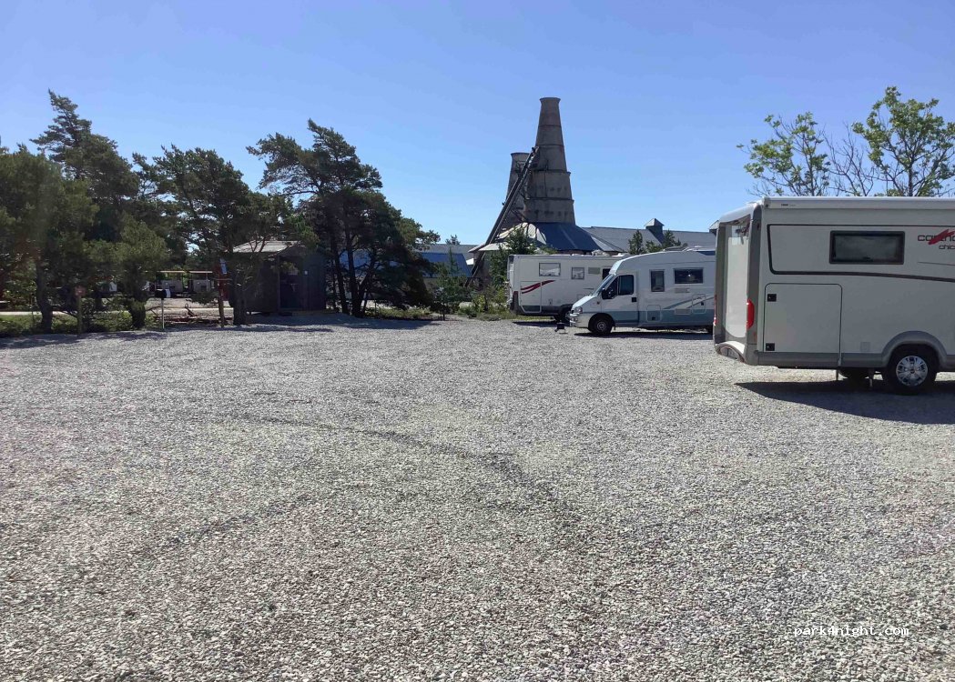 (624 60) Lärbro - Fleringe Bläse 325 — foto 2