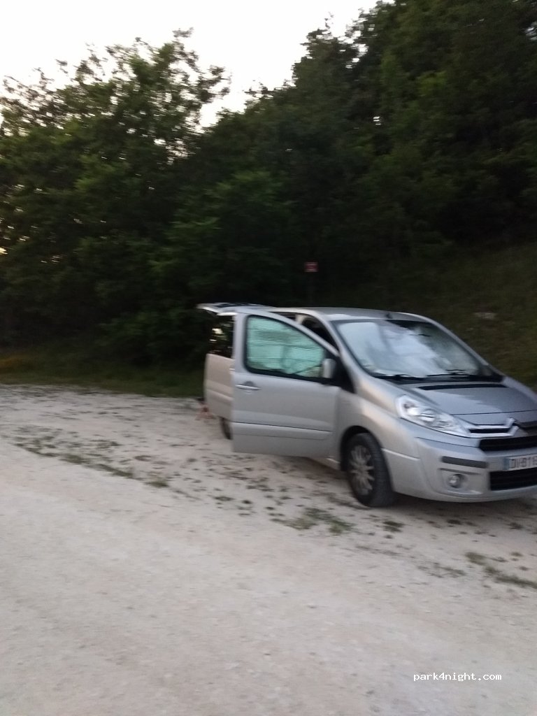 (24600) Allemans - Unnamed Road — foto 2