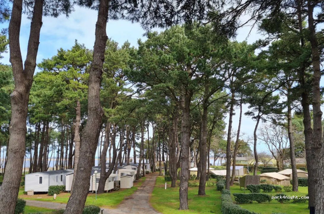 Camping Ushuaïa Villages l'Estuaire — foto