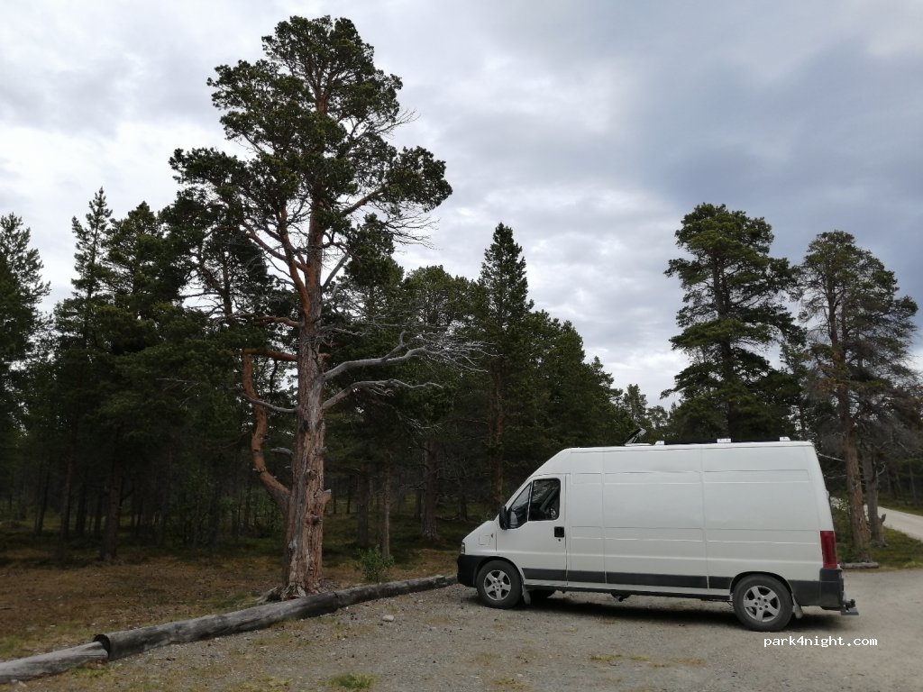 (9710)  - Unnamed Road — foto