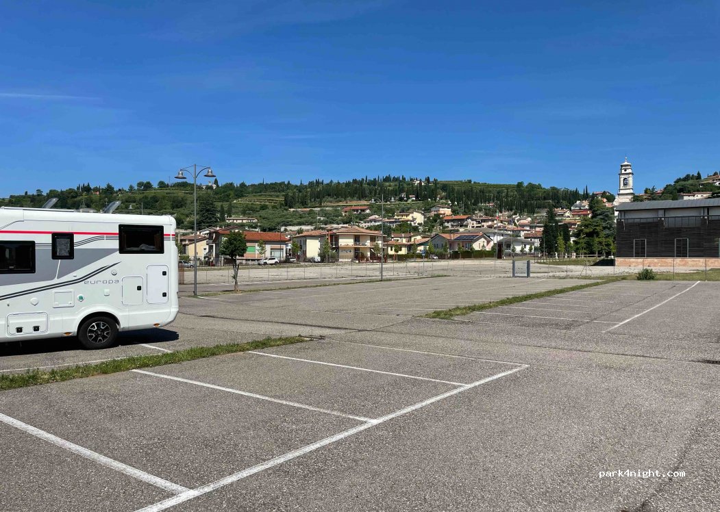 (37015) Sant'Ambrogio di Valpolicella - 1 Via Corgnan — foto