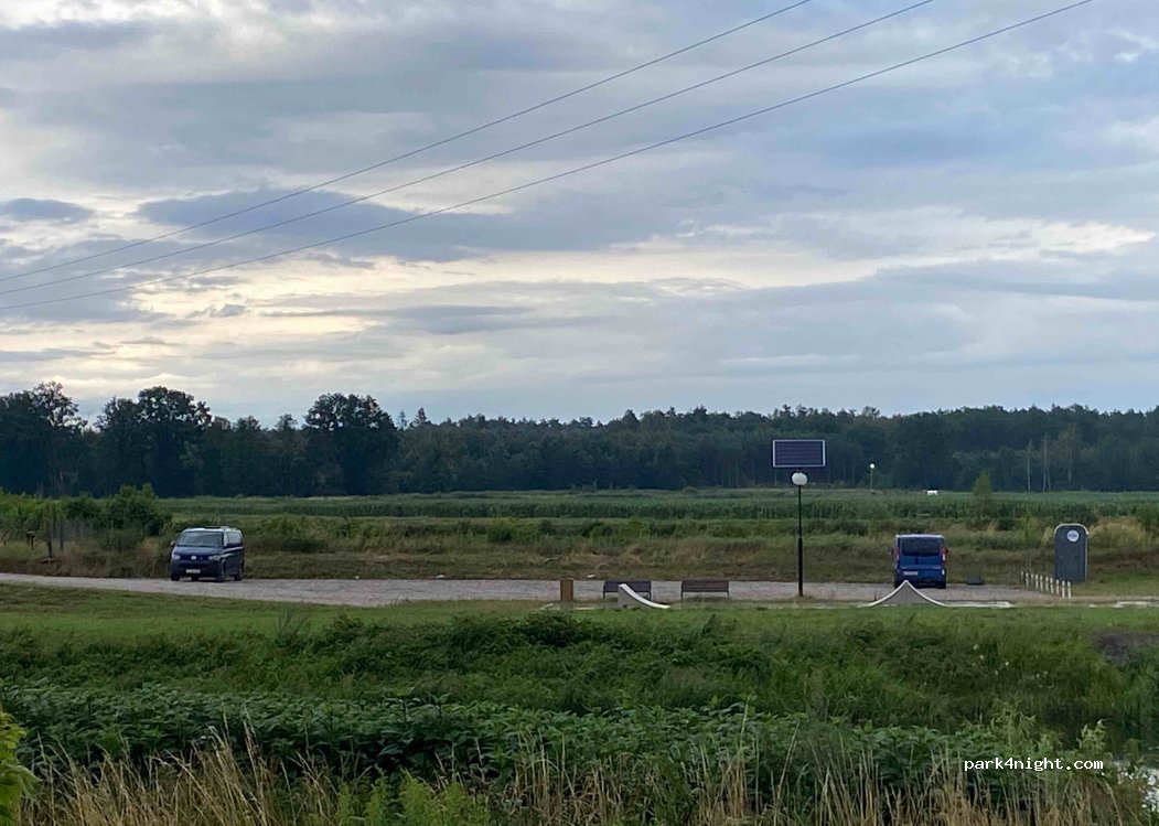 (21-345) Borki - 10 Nadrzeczna — foto 2