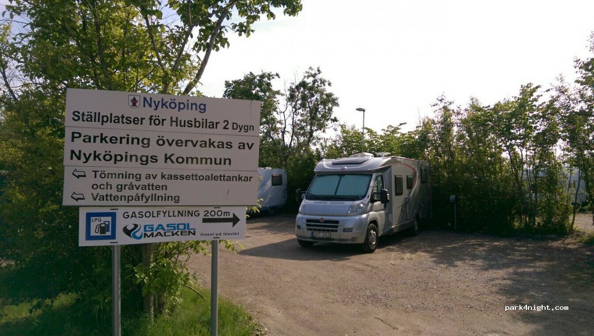 Ställplats husbil — foto