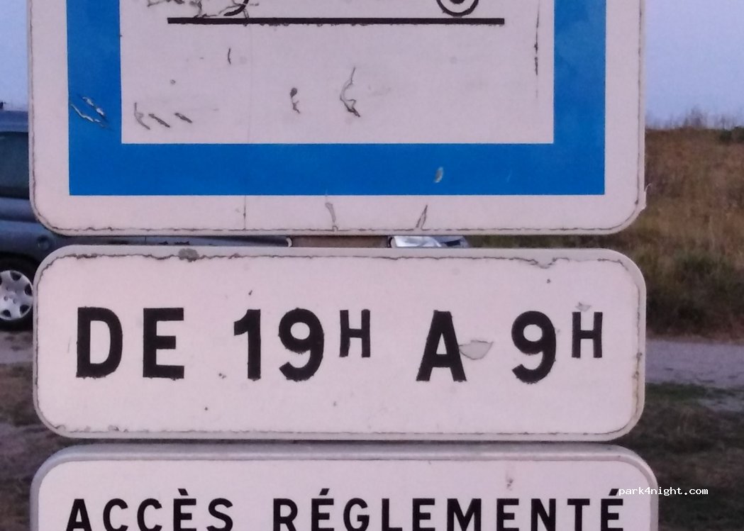 (29760) Penmarch - Route du Ster Kérity — foto 2