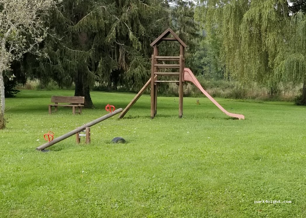 (89390) Cry - 2 Allée des Marronniers — foto