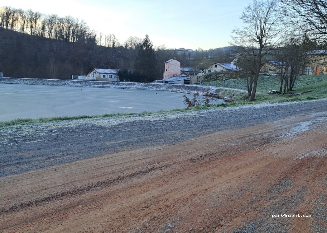 (42470) Saint-Symphorien-de-Lay - La Roche Nord — foto 5