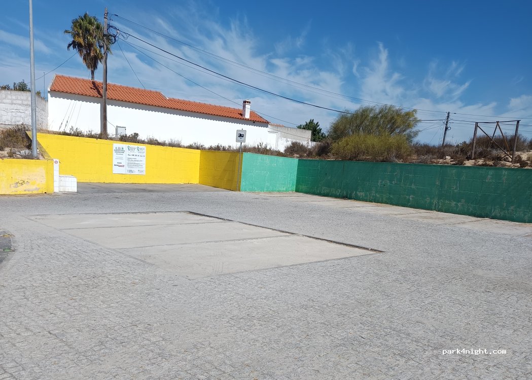 Alentejo Litoral Caravan Park — foto 5