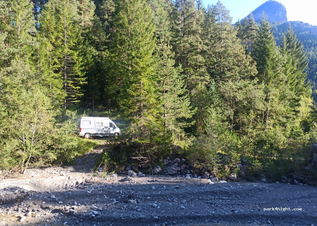 (33024) Forni di Sopra - Unnamed Road — foto 2