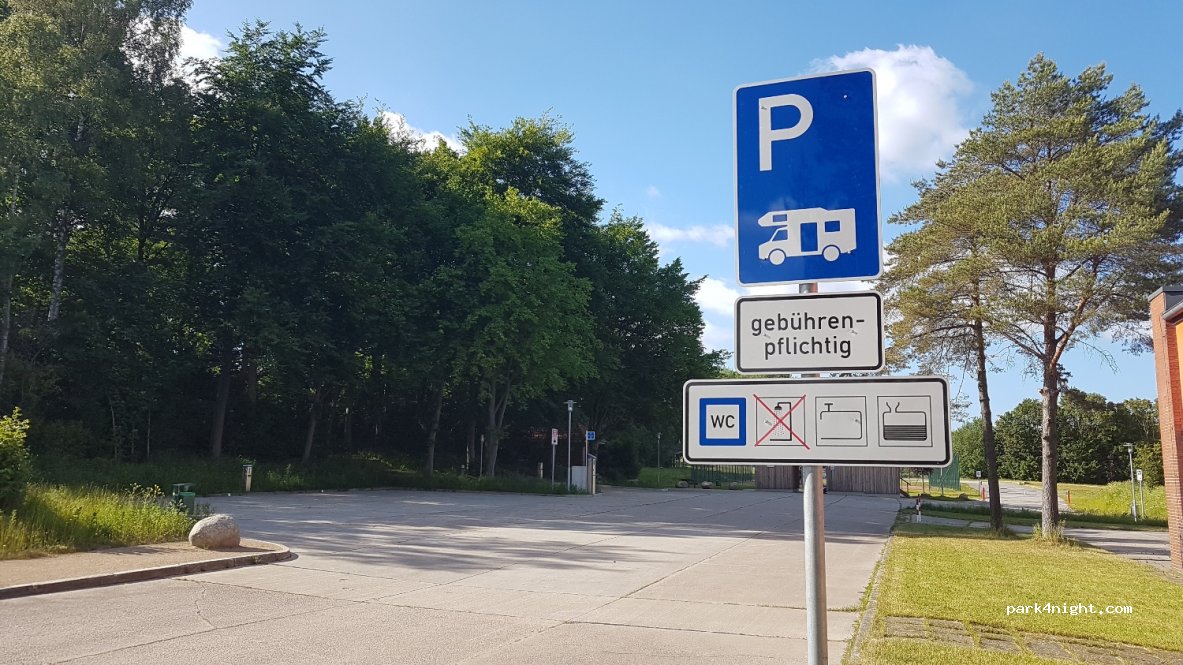 (24321) Lütjenburg - Ferdinand-von-Schill-Straße — foto