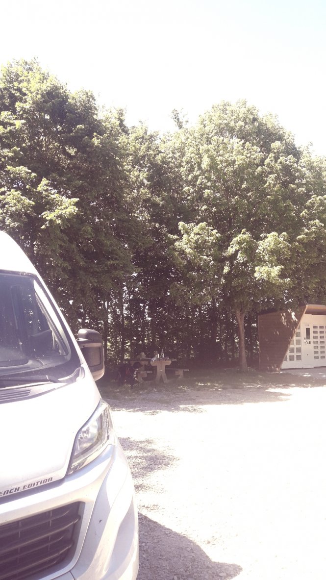 (27390) Mesnil-Rousset - 20 Route de montreuil — foto