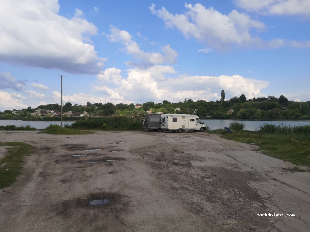 (09200) Kaharlyk - 15 Nezalezhnosti Street — foto