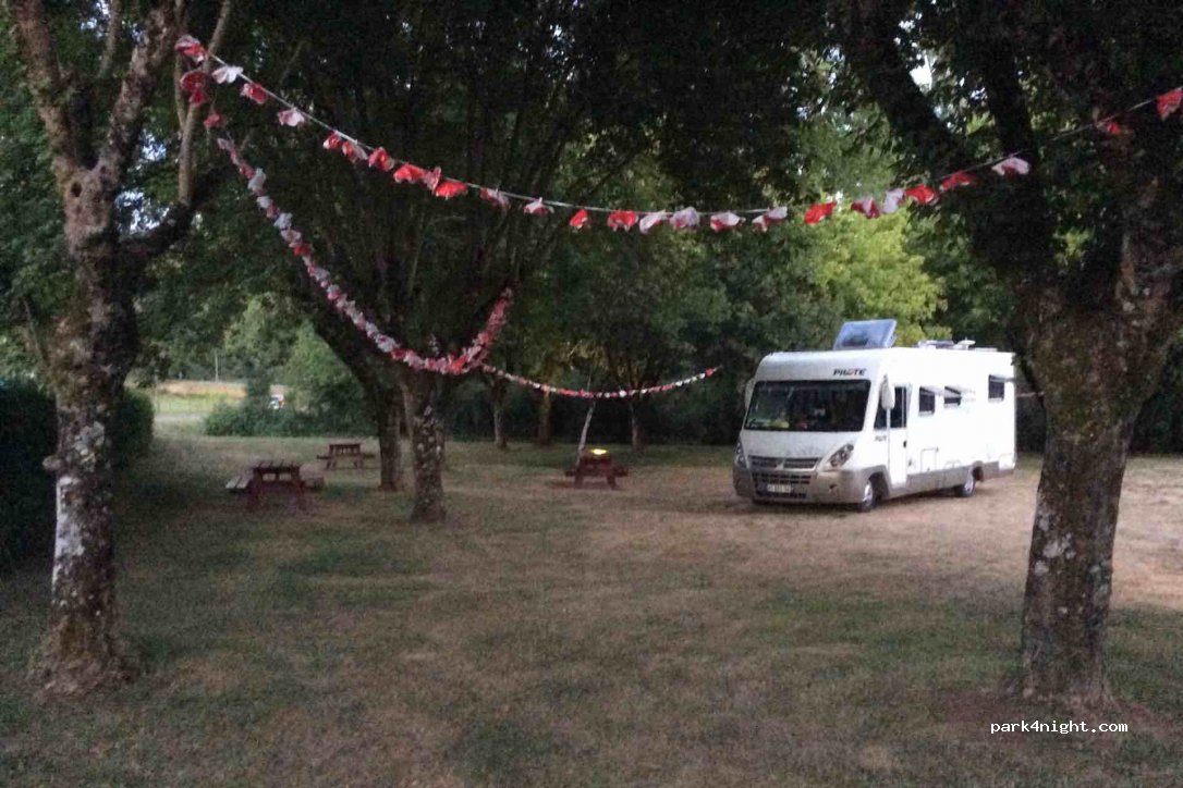 (47150) Lacapelle-Biron - D426 — foto 2