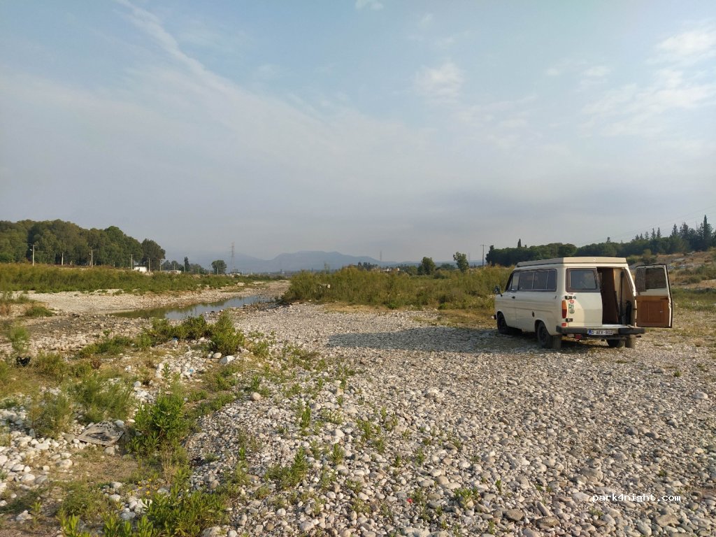 (07130)  - 1465. Sokak — foto