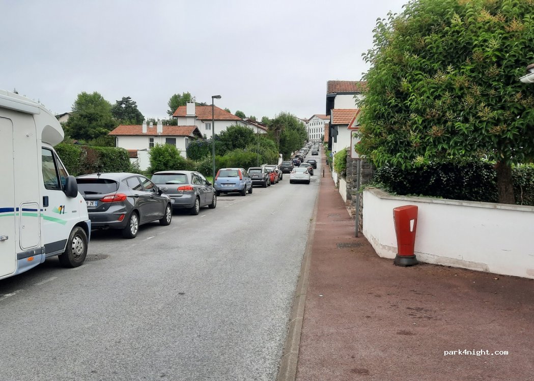 (64500) Saint-Jean-de-Luz - 13 Rue de Olazabal — foto