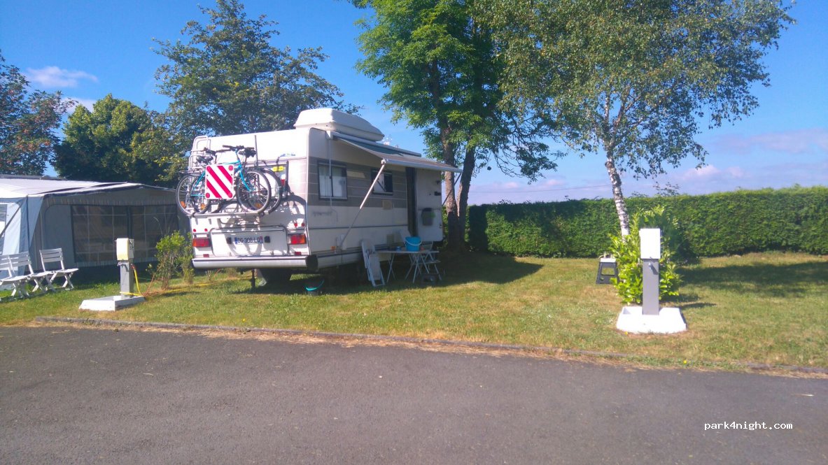 Camping municipal — foto