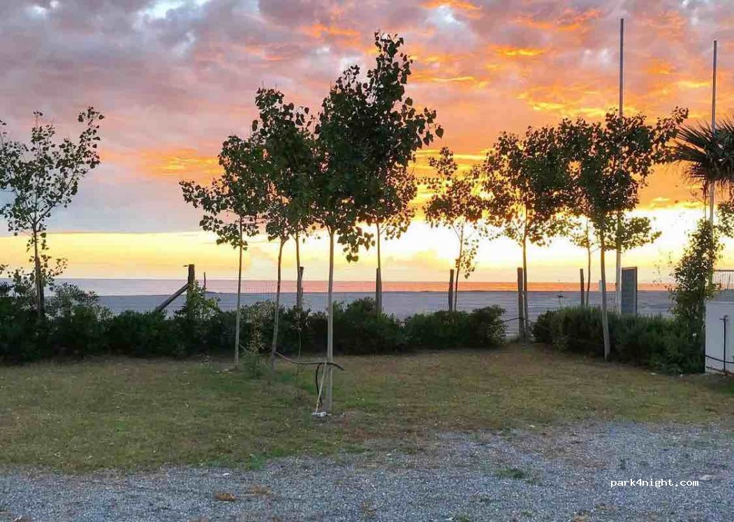 AREA SOSTA CAMPER PEPERONCINO CIRELLA — foto