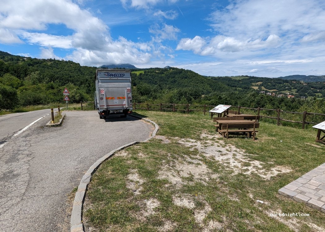 (42030) Castelnovo ne' Monti - 30 Strada Provinciale 108 — foto 4
