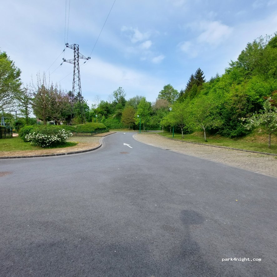 (08210) Mouzon - 8 Rue de l'Abreuvoir — foto 4