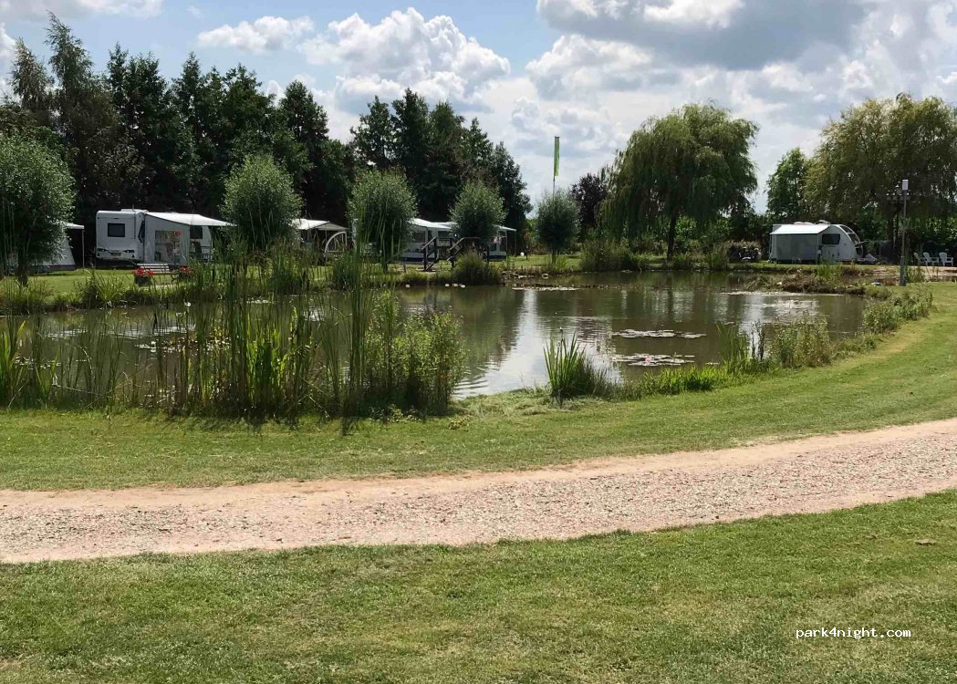 Camping en Camperpark Het Gelderse Eiland — foto