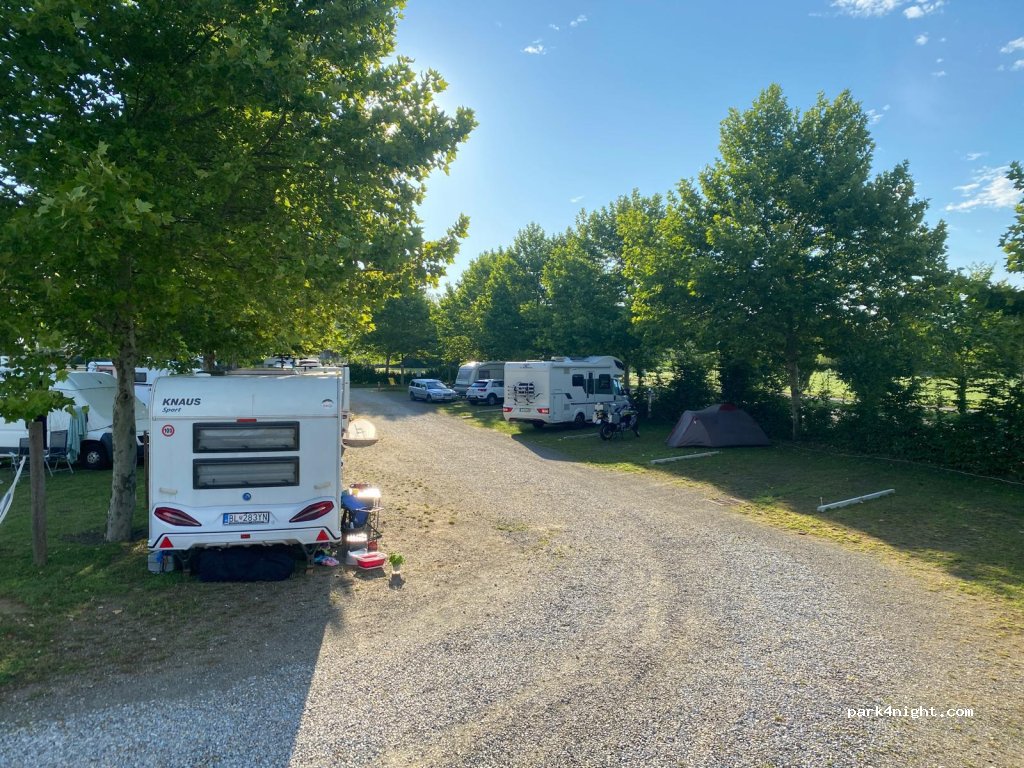 Camperstop 24/7 — foto