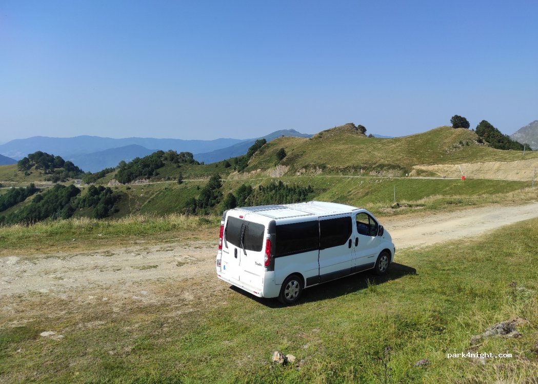 (09140) Ustou - Unnamed Road — foto 2