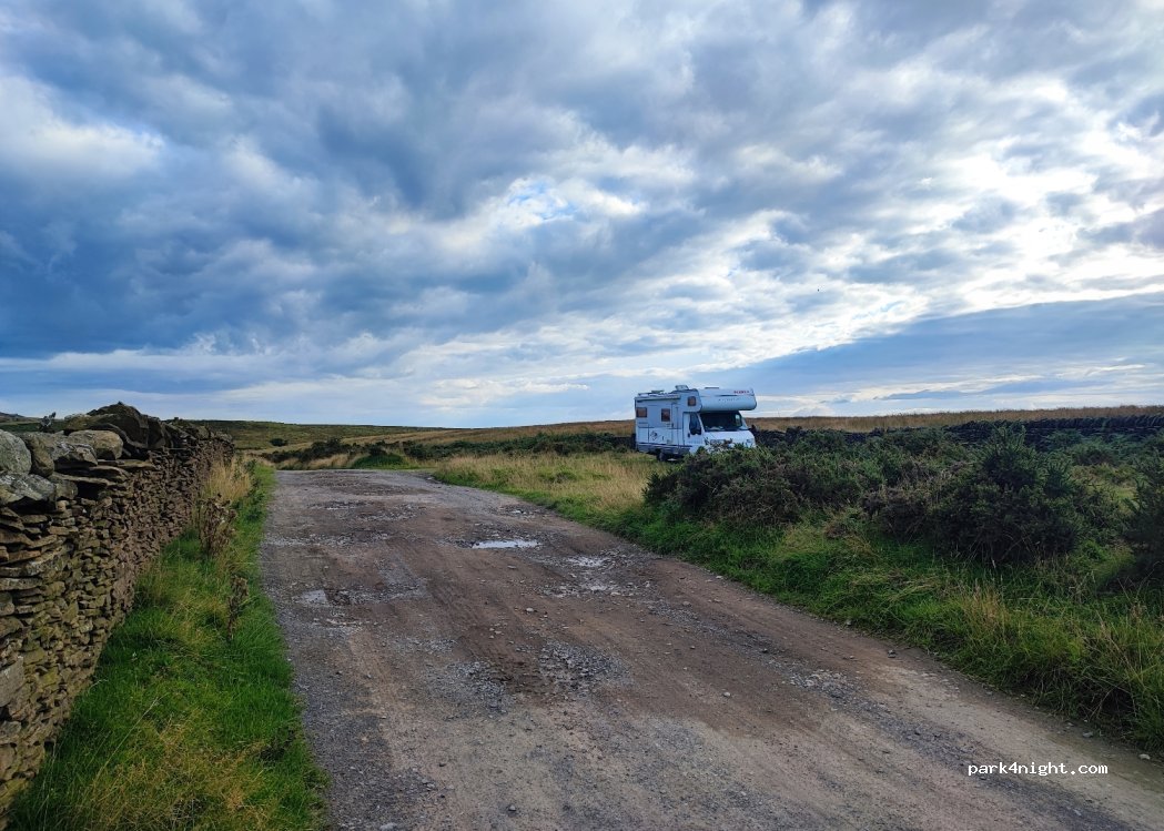 (NP11 7JX) Cwmfelinfach - Unnamed Road — foto 4