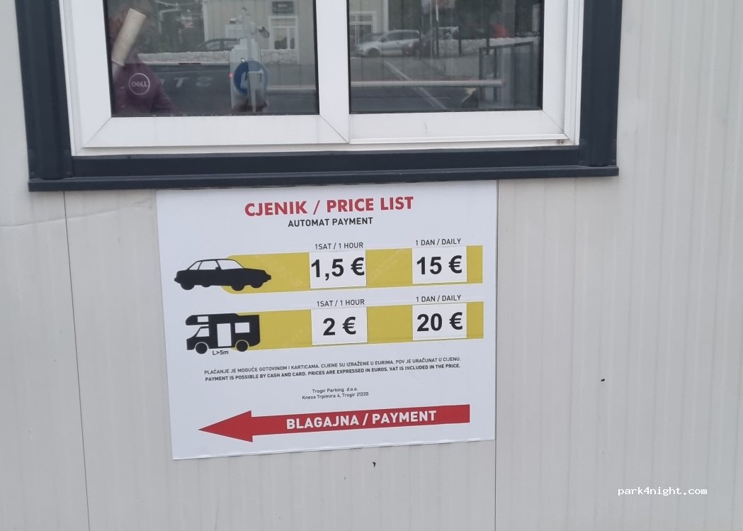 (21220) Trogir - 17 Ulica Kardinala Alojzija Stepinca — foto 5