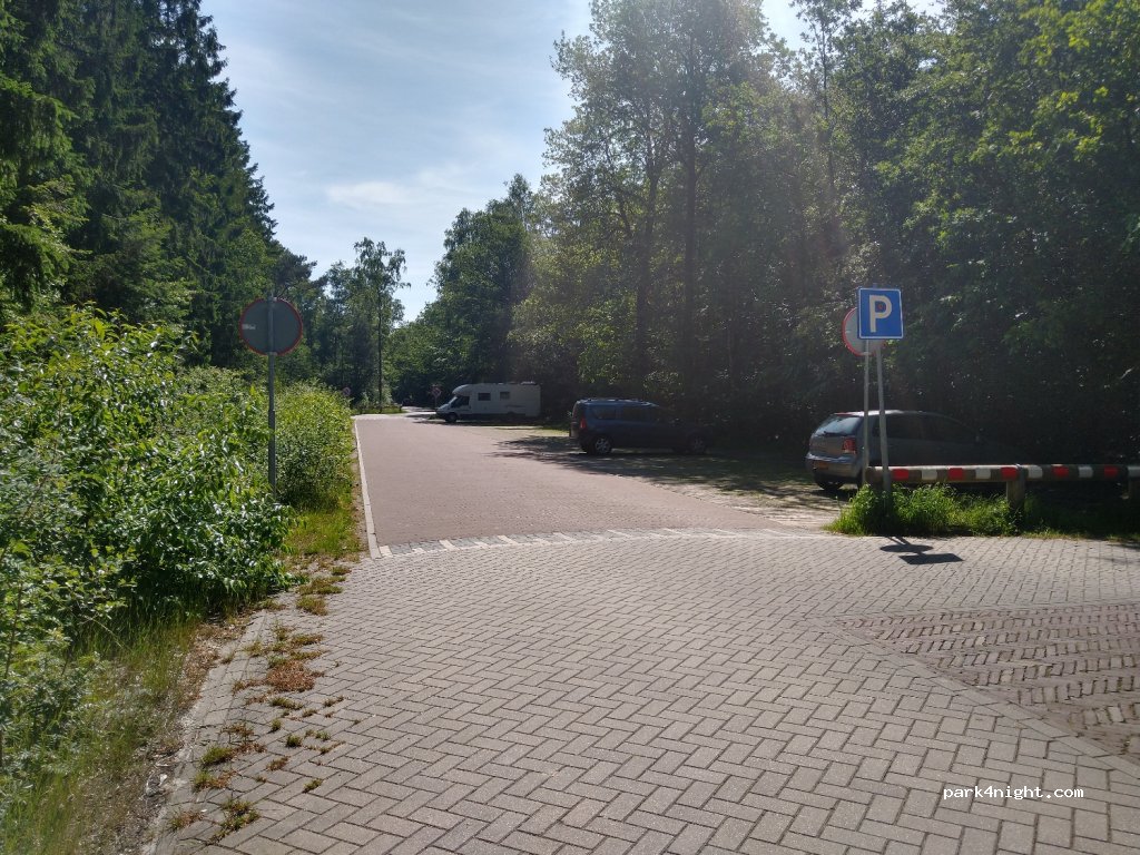 (9244 BZ) Beetsterzwaag - 2 Poostweg — foto