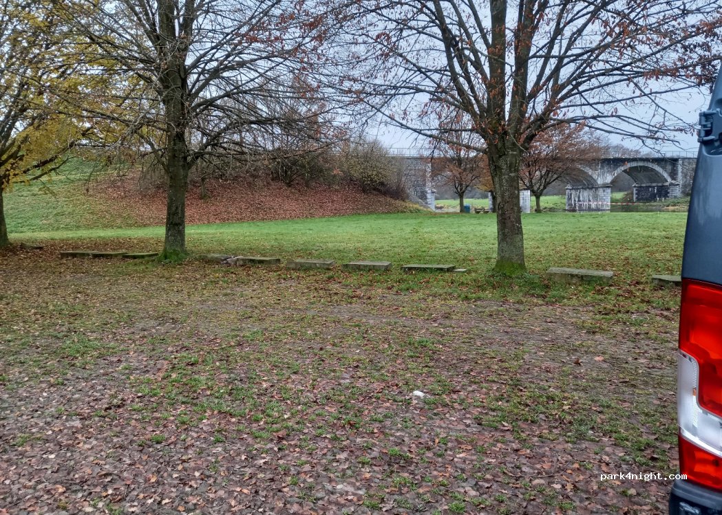 (5377) Somme-Leuze - Rue de l'Ourthe — foto 4