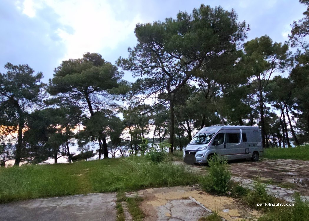 (52440) Poreč - — foto 4