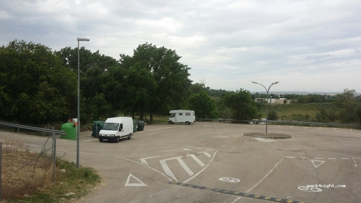 (31380) Caparroso - 62 Avenida de Navarra — foto