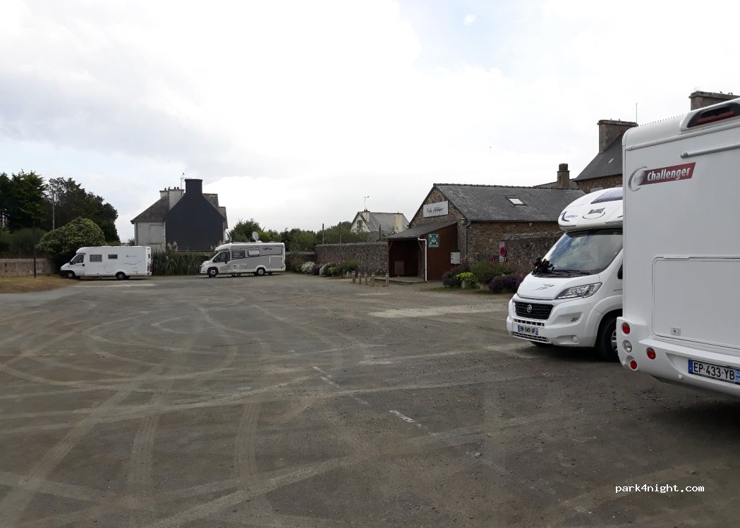 (22820) Plougrescant - 1 Rue Skol — foto 3
