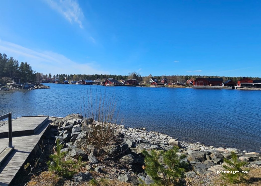 (817 30)  - 13 Saltharsvägen — foto