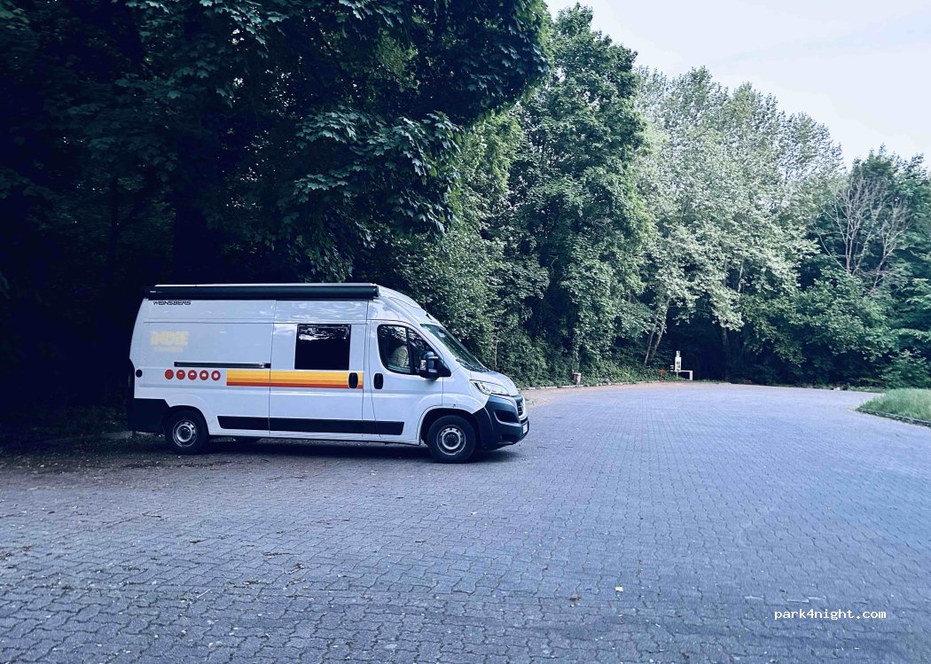 (67000) Strasbourg - 427 Route de la Wantzenau — foto 3