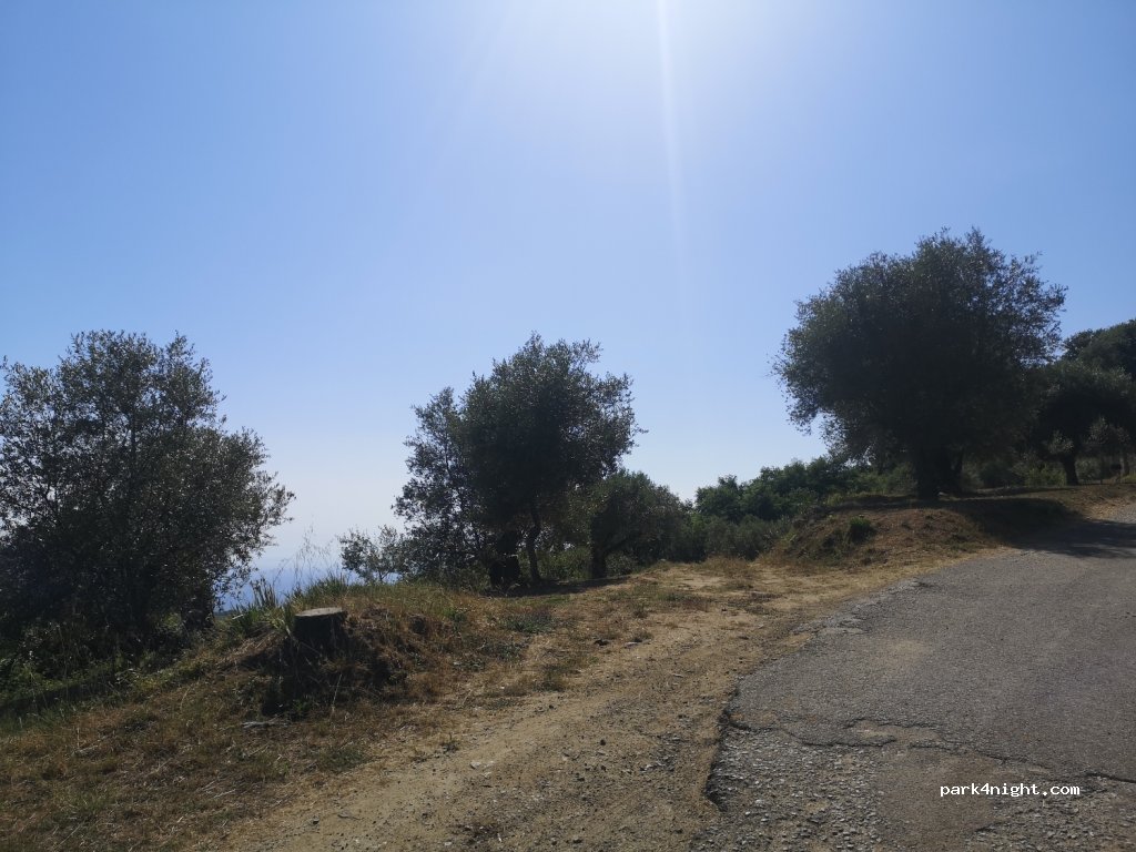 (89844) Comerconi VV - Unnamed Road — foto 2